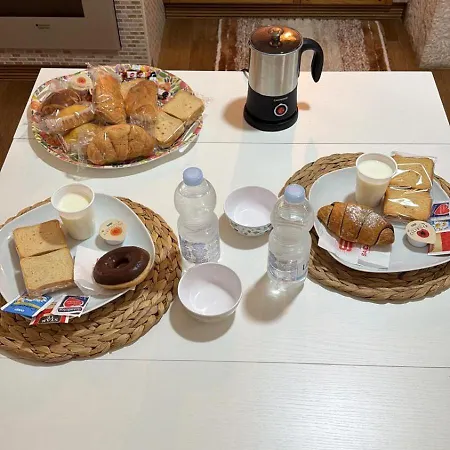 Casa La Grotta 度假居 *