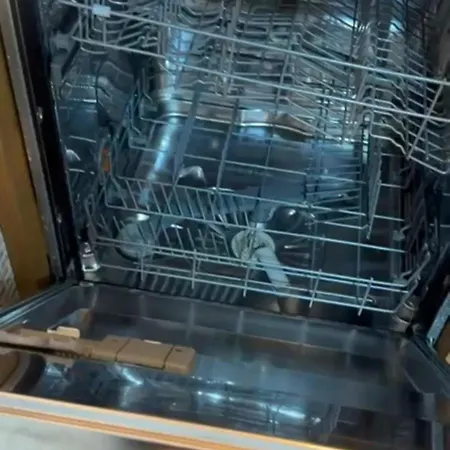 Casa La Grotta * 比通托