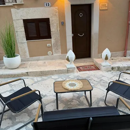 Casa La Grotta 펜션 *
